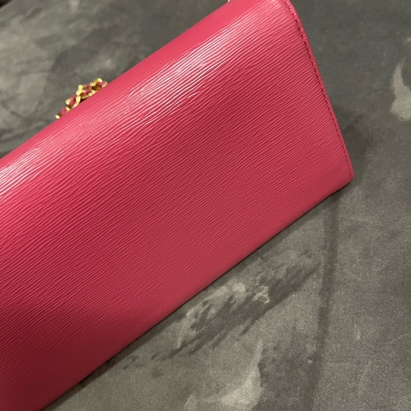 Prada saffiano metal wallet on chain - Picture 7 of 8